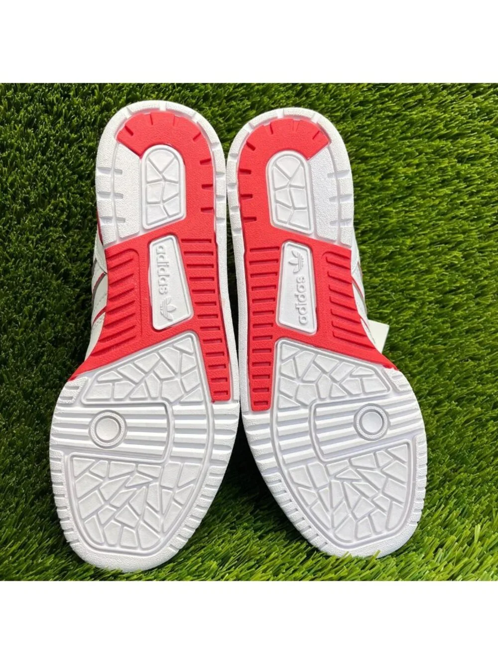 Adidas Rivalry Low Boys Size 5Y White Red Athletic Leather Shoes Sneakers